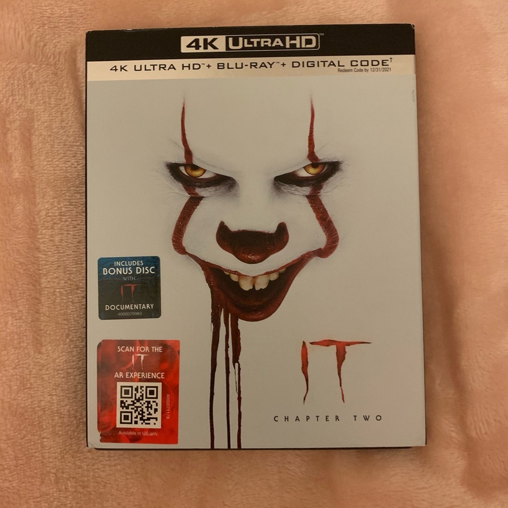 BRAND NEW (broken seal) IT chapter 2 🤡